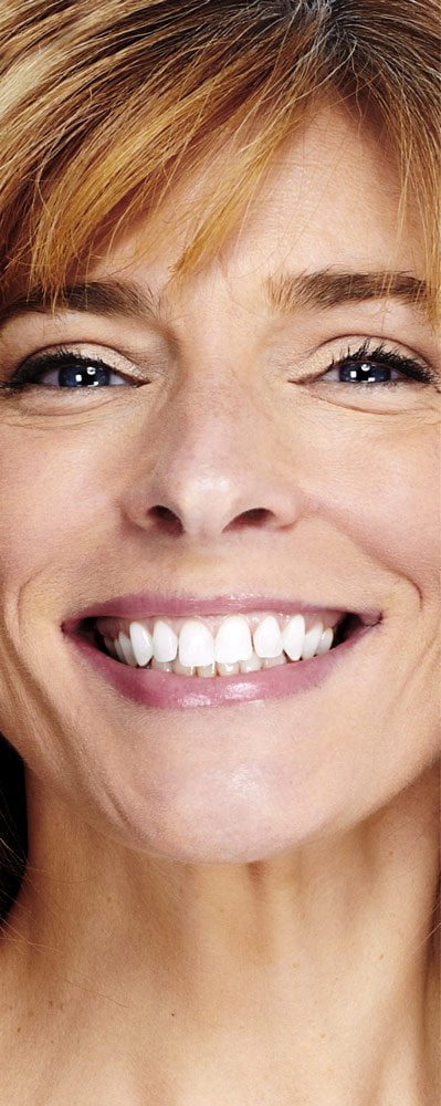 Studio Dentistico Giovanni Manfrini - Donna sorridente